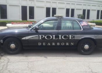 Policía de Dearborn tiene en custodia a sospechoso de asesinato