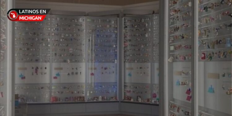 Museo Henry Ford abre exhibición navideña con casi 7,000 adornos