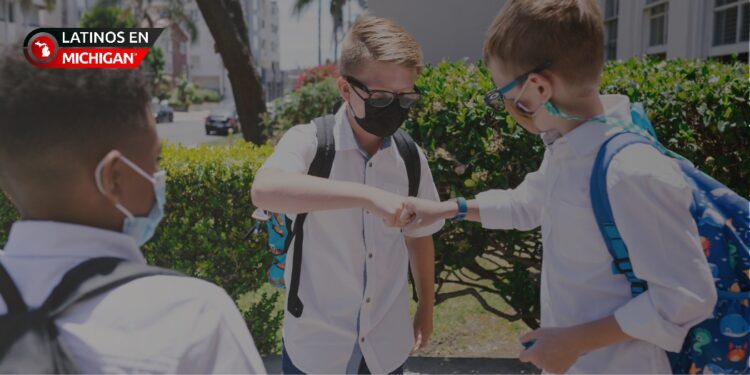 Escuelas Públicas de Ann Arbor requieren cubrebocas a estudiantes y personal para regreso a clases