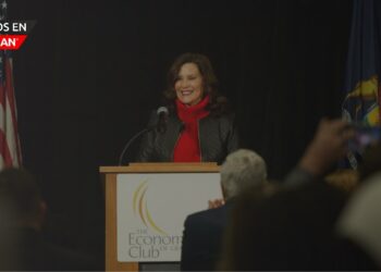 Whitmer firma una orden ejecutiva para construir y rehabilitar más viviendas asequibles con mayor rapidez