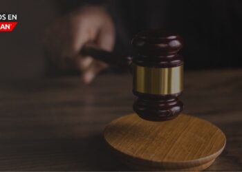 Alcaldesa de Eastpointe procesada por cargos de fraude