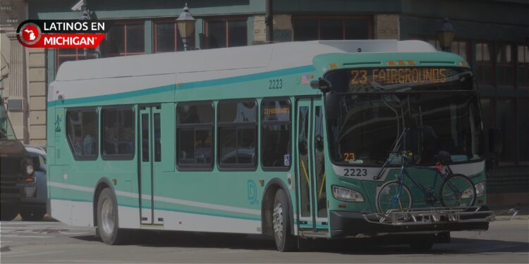 DDOT anuncia cambios en los horarios de autobuses en Detroit