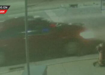 Policía de Detroit busca información sobre el conductor que atropelló y mató a un hombre de 56 años 