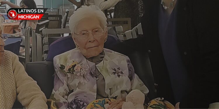 Doña Eva Salinas celebró su cumpleaños 104