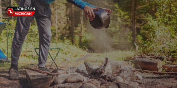 La gobernadora Whitmer recalca consejos de seguridad contra incendios