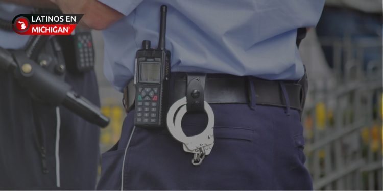La policía de Clinton Twp. emite advertencia sobre un policía falso que solicita dinero en efectivo