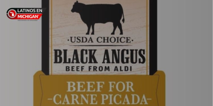 Alerta de salud pública emitida para carne cruda vendida en Aldi, que puede contener plástico