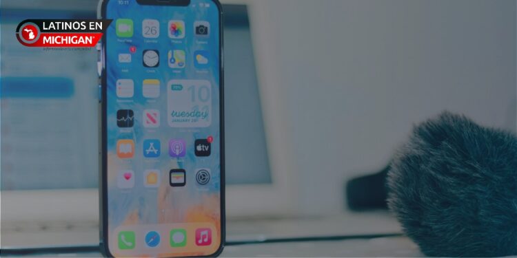 NameDrop: La nueva función de iOS 17 que preocupa a la policía de Oakland County