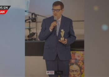 Alberto Marin, un talentoso artista que trabaja para ayudar a su comunidad