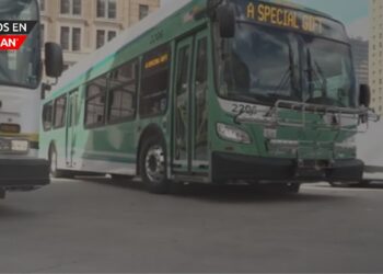 Detroit y Dearborn reciben 25 millones de dólares del gobierno federal para mejorar la seguridad vial