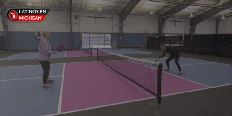 Nueva instalación de pickleball abre sus puertas en Ann Arbor