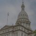 Evacuan el Capitolio de Michigan por amenaza de bomba