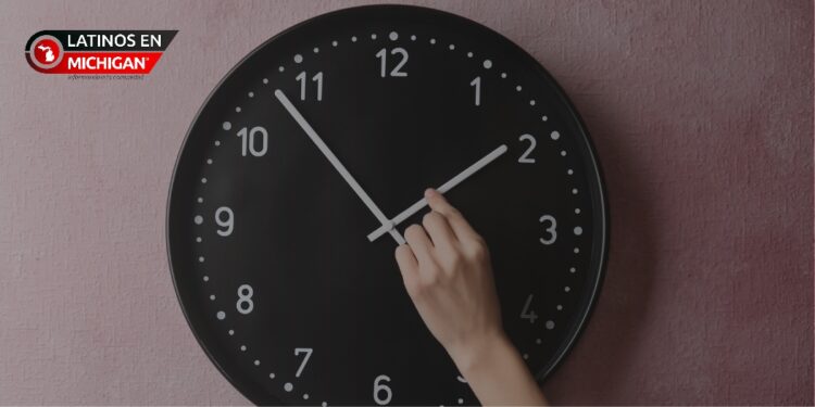 Estados Unidos adelanta sus relojes una hora esta semana