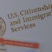 USCIS extiende período de autorización de empleo para no ciudadanos
