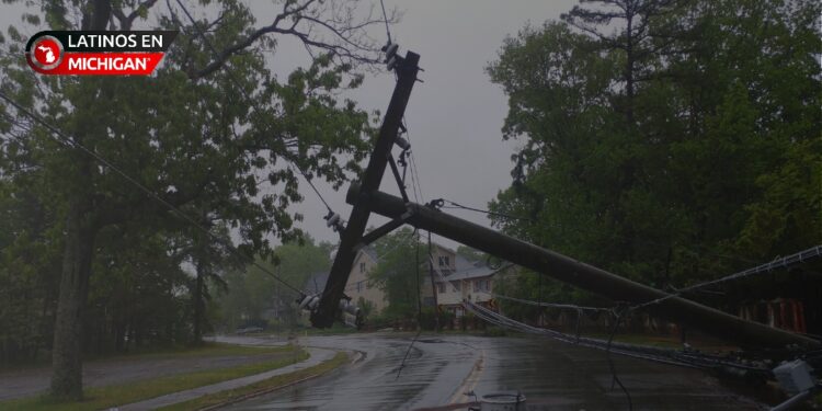 Tornado EF-1 golpea Livonia: Daños y falta de advertencias
