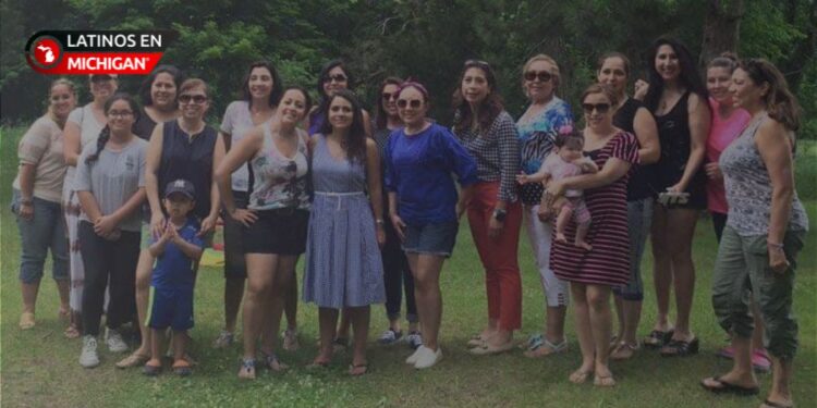 Rosa Aurora Spinoso: Empoderando a las Latinas en Michigan