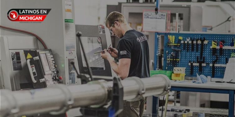 La gobernadora Whitmer anuncia expansión comercial en Marquette, creando nuevos empleos