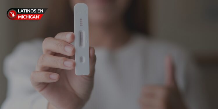 La FDA autoriza la primera prueba casera para detectar gripe y COVID-19