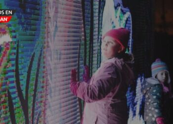 Regresa ‘Wild Lights’ al Zoológico de Detroit con más de 5 millones de luces