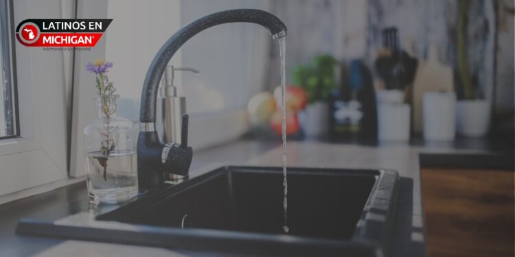 Programa gratuito de grifos y filtros para hogares elegibles en Pontiac