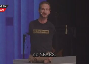 Nick Vujicic inspira al mundo durante el Mes del Orgullo por la Discapacidad