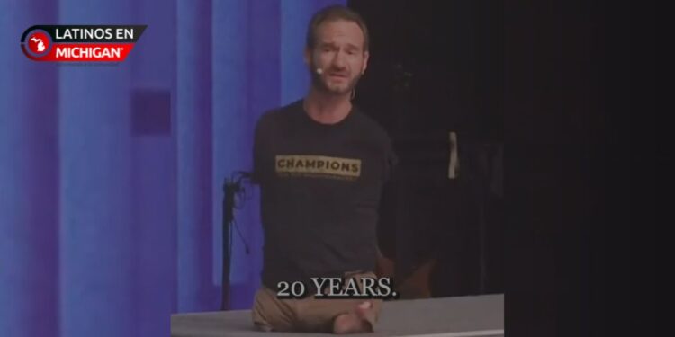 Nick Vujicic inspira al mundo durante el Mes del Orgullo por la Discapacidad