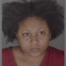 Madre de tres niños es detenida sin derecho a fianza por presunto abuso infantil en Michigan